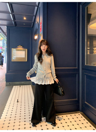 Pleated bootcut pants