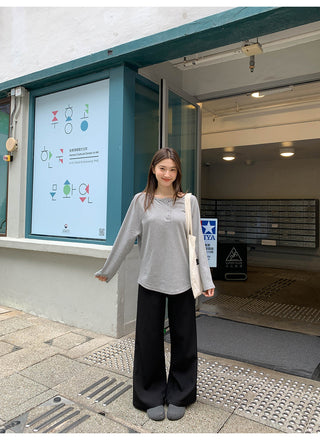 Pleated bootcut pants