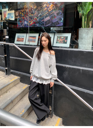 Pleated bootcut pants
