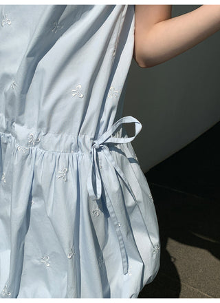 Bow embroidery dress