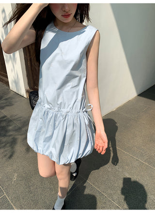 Bow embroidery dress