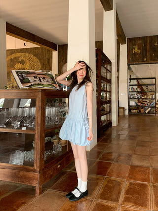 Bow embroidery dress