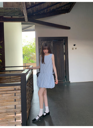 Bow embroidery dress
