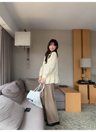 Doll ruffle shirt