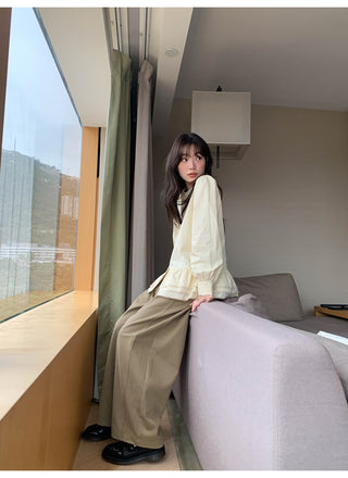 Doll ruffle shirt