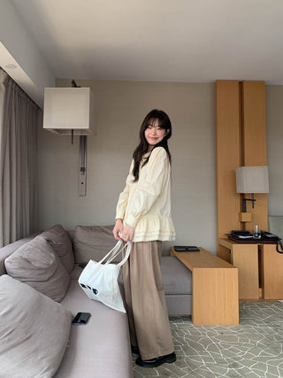 Doll ruffle shirt