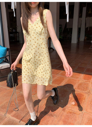 V-neck slim vest dress
