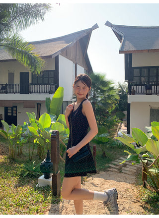 V-neck slim vest dress