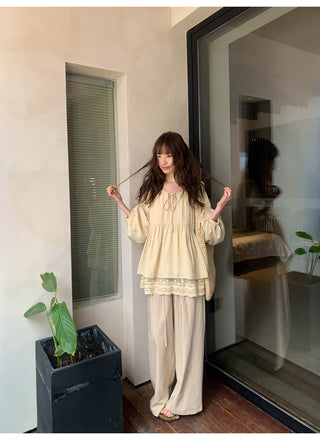 Wide leg trousers