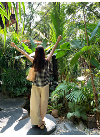 Pleated lantern pants