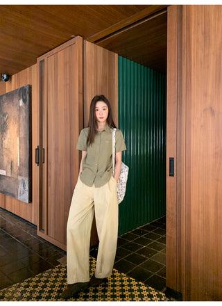 Pleated lantern pants