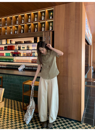 Pleated lantern pants