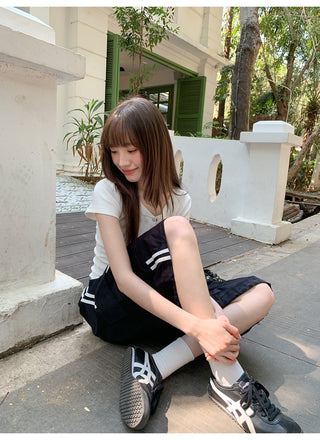 Patch pocket shorts