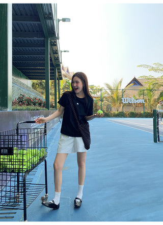 Lace pleated shorts