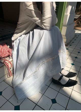 Lace A-line skirt