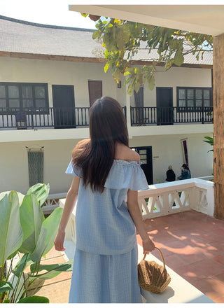 Off-shoulder midi dress