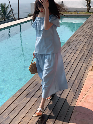 Off-shoulder midi dress