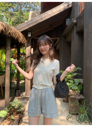 Round neck knit cardigan