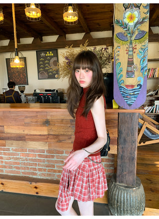 Twisted halter knit vest