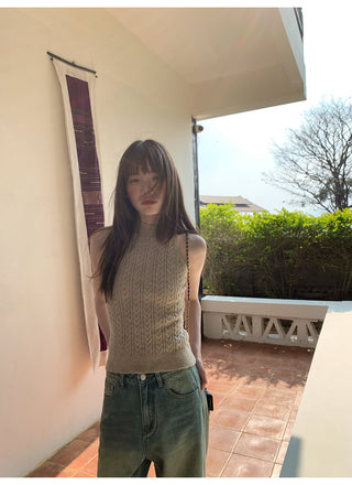 Twisted halter knit vest