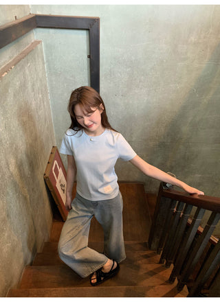 Letter shoulder tee