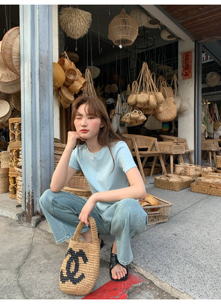 Letter shoulder tee