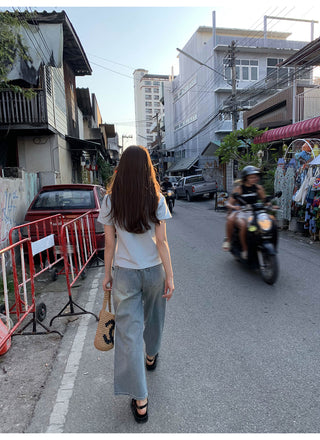 Letter shoulder tee