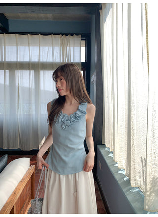 Floral V-neck knit vest