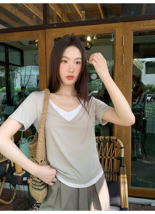 Double V-neck tee