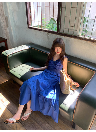 Fly sleeve dress