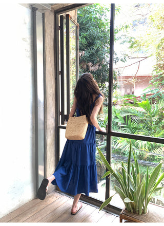 Fly sleeve dress