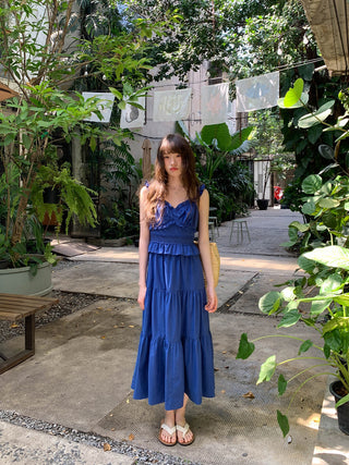 Fly sleeve dress