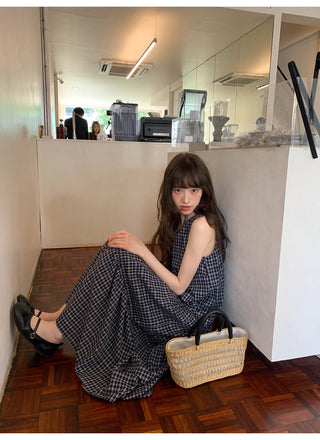 V-back plaid dress