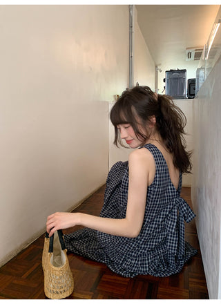 V-back plaid dress