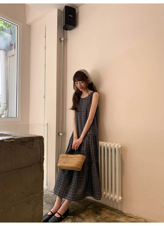 V-back plaid dress