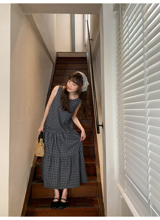 V-back plaid dress