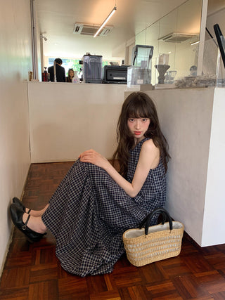 V-back plaid dress