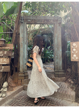Puff sleeve floral dress