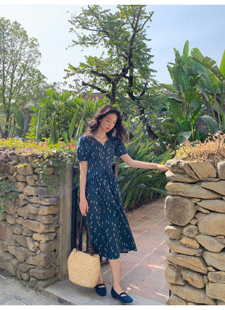 Puff V-neck dress