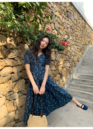 Puff V-neck dress