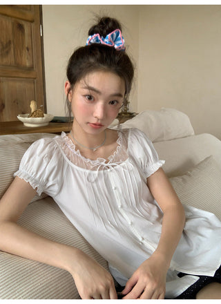 polka dot shirt