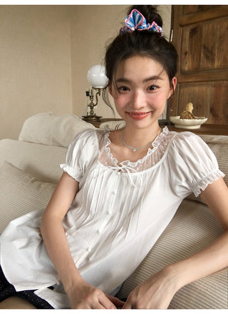 polka dot shirt