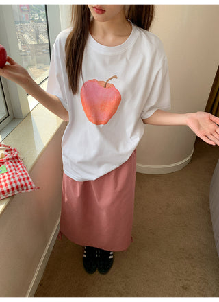 apple print tee