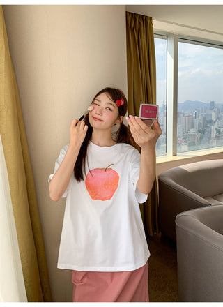 apple print tee