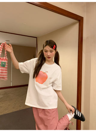 apple print tee