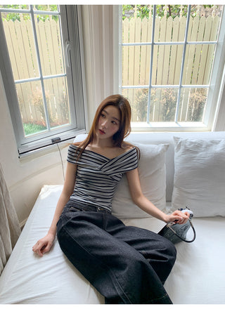 contrast stripe tee