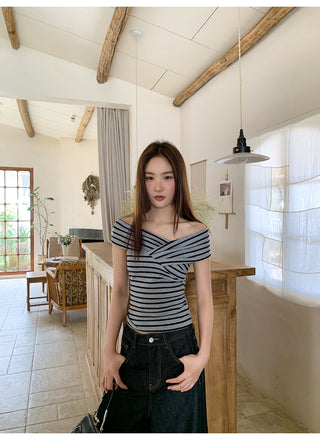 contrast stripe tee