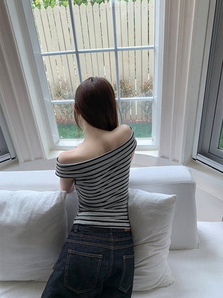 contrast stripe tee