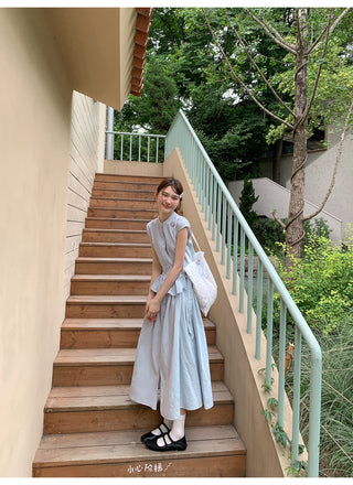 round neck dress