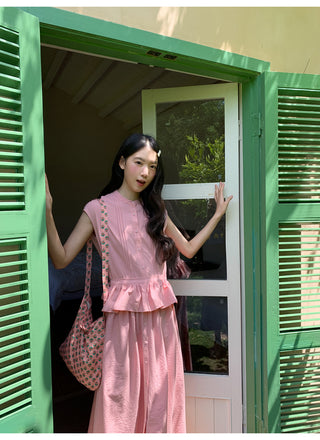 round neck dress